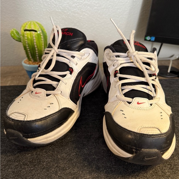 Nike Air Monarch IV Sneakers // size 8.5 - Picture 1 of 5